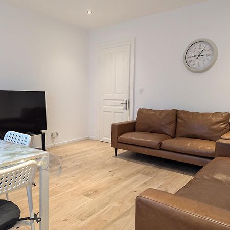 Le Vauban - Appartement 2 Chambres, Salon, Cuisine Equipee, Parking Et Wifi Gratuit Mulhouse Eksteriør bilde